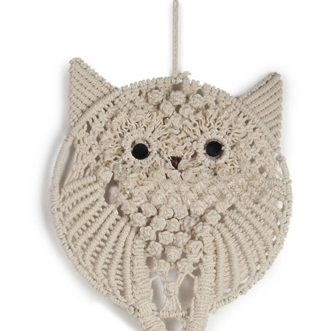 Owl macrame wall hanging made of cotton cord custom design